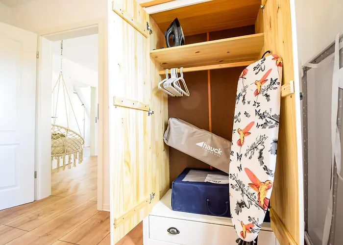 Boho-Apartment - Feel Like Home, Tiny Bathroom & Garage, 60M2