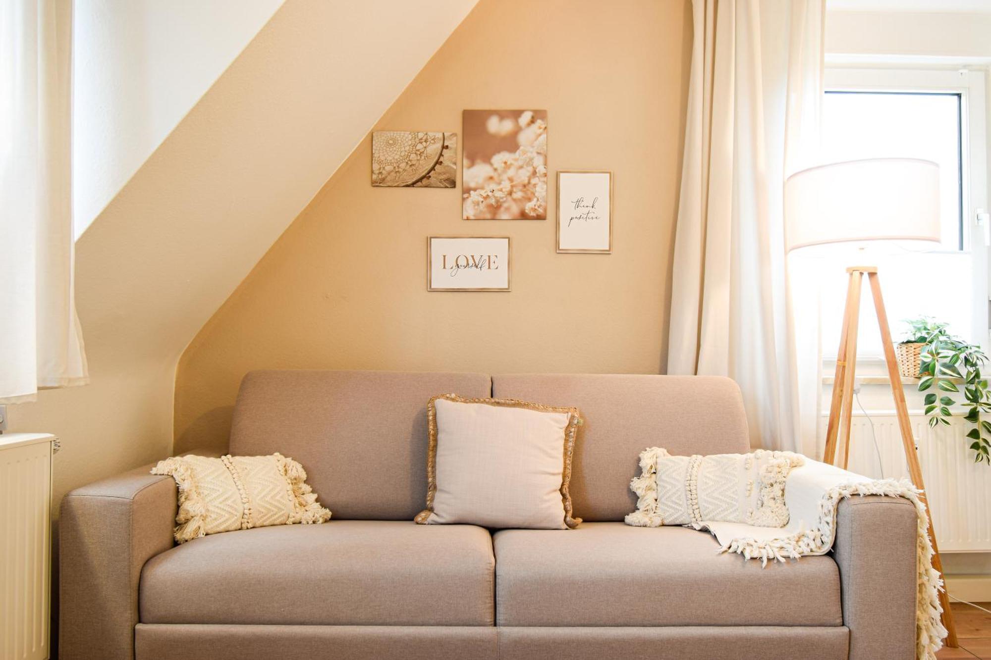 Apartment Boho-apartment - Feel Like Home, Tiny Bathroom & Garage, 60m2 Mühlacker