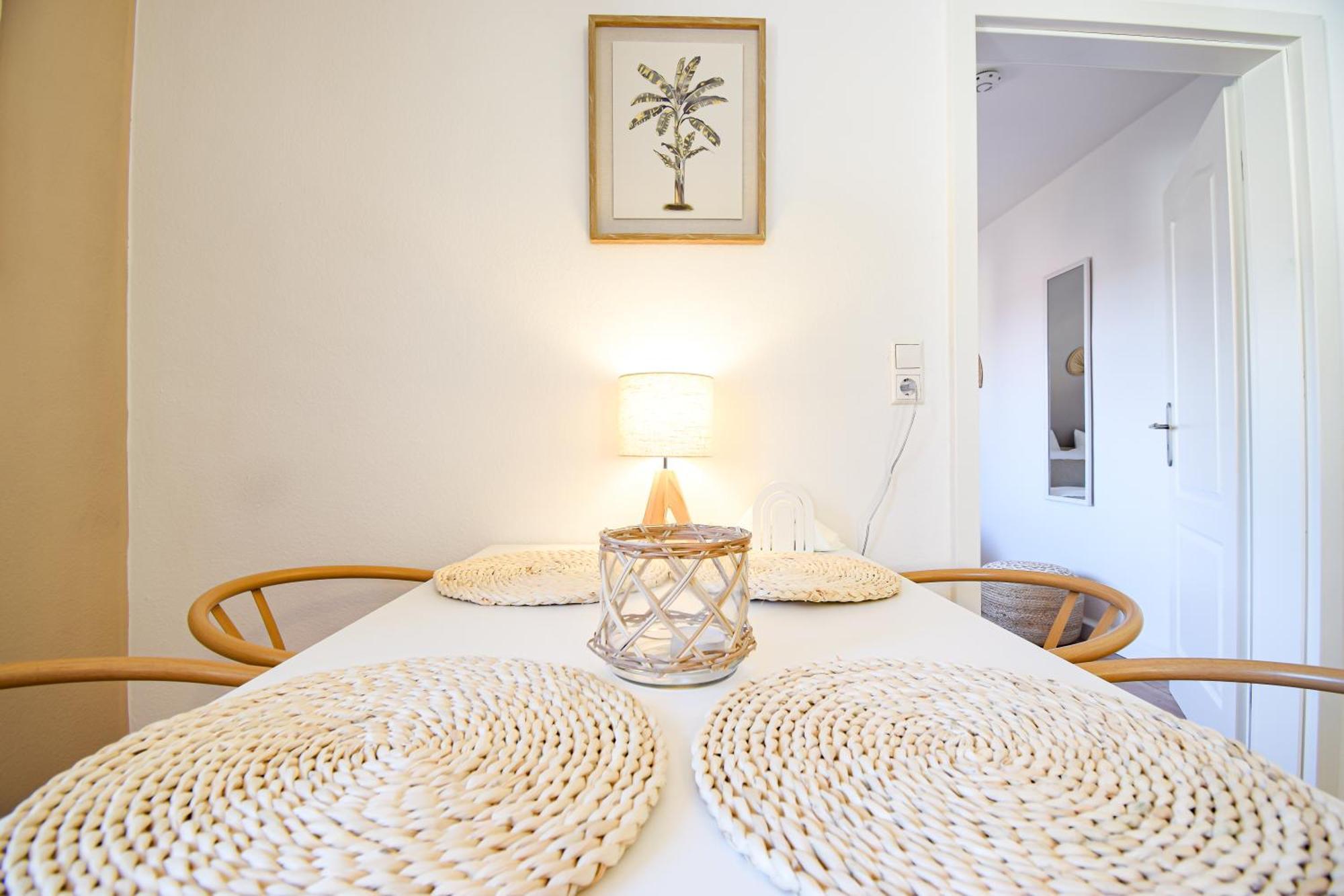 Boho-apartment - Feel Like Home, Tiny Bathroom & Garage, 60m2 Mühlacker