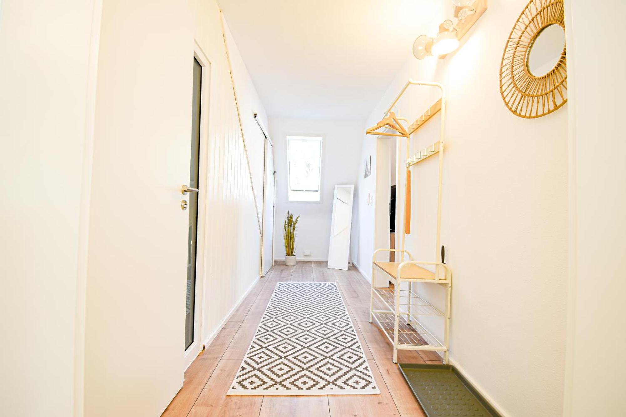 Apartment Boho-apartment - Feel Like Home, Tiny Bathroom & Garage, 60m2 *