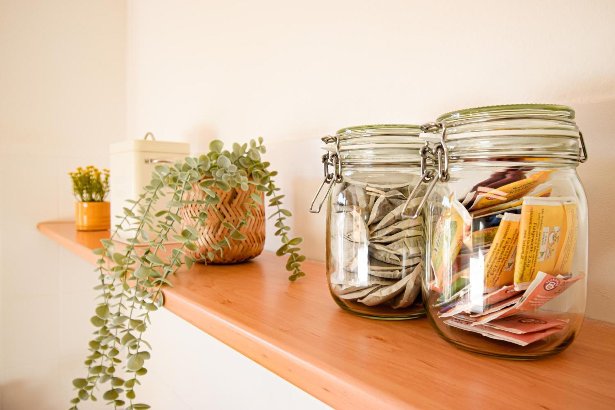 Boho-apartment - Feel Like Home, Tiny Bathroom & Garage, 60m2 Mühlacker